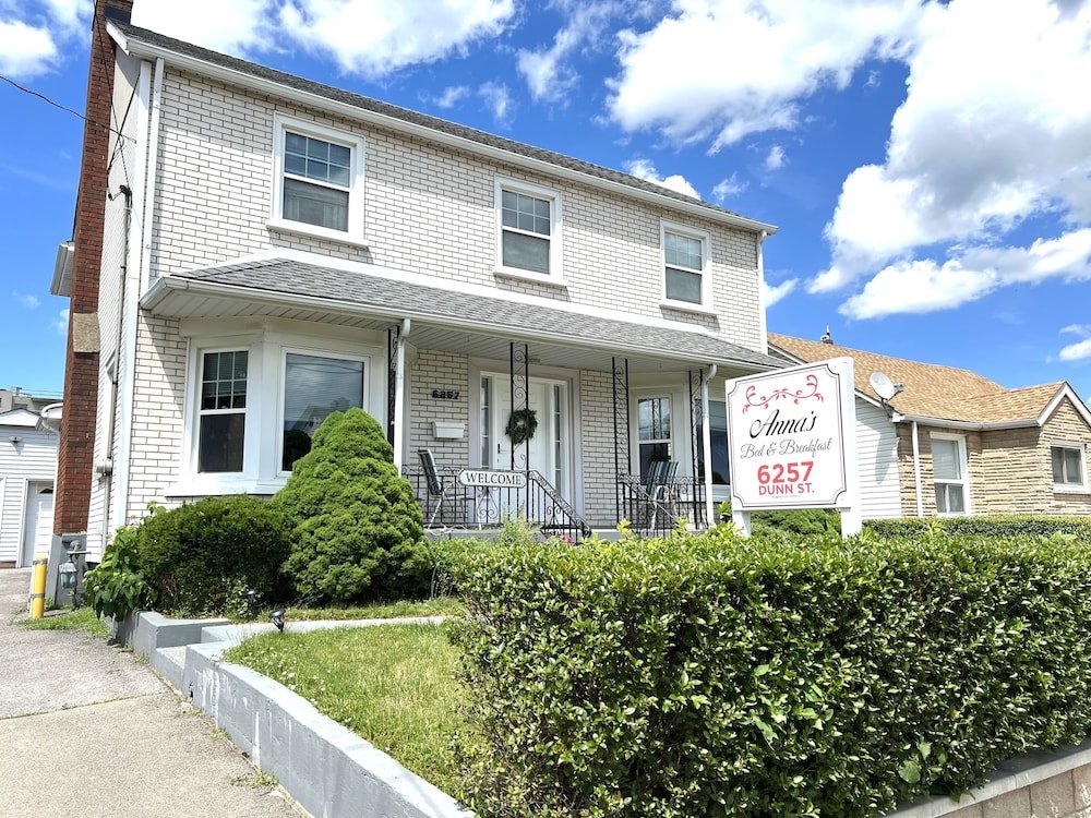 Anna’s Bed and Breakfast