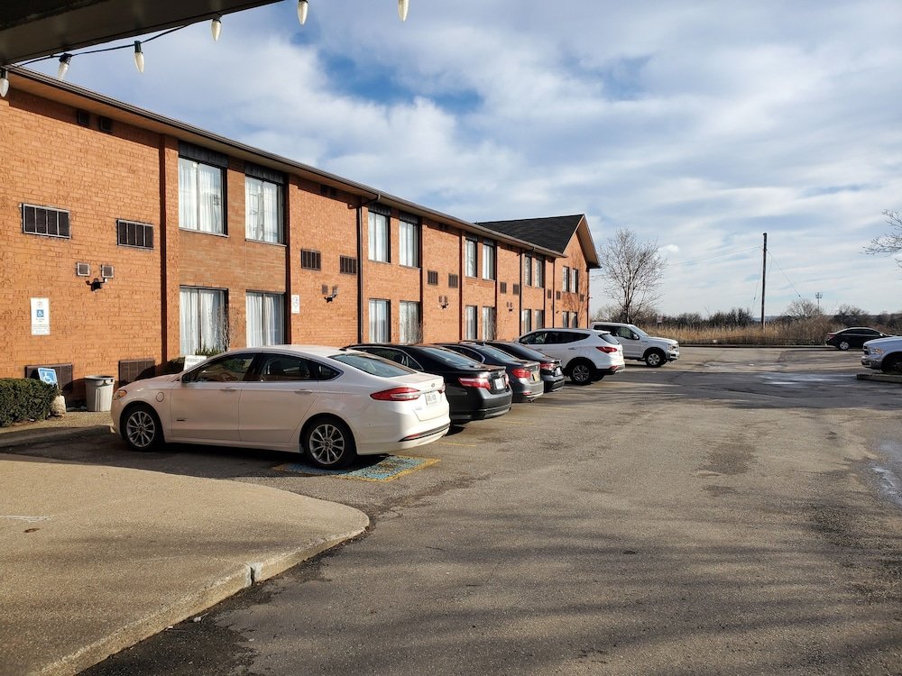 White Knight Motel White Knight Motel