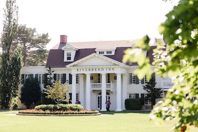 Riverbend Inn & Vineyard